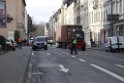 LKW gegen Bruecke wegen Rettungsgasse Koeln Muelheim P67